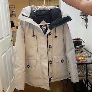 Canada goose winter parka jacket